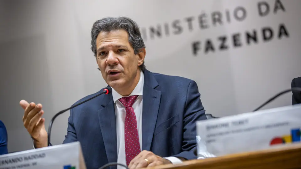 Governo Lula revoga parte do aumento IOF após repercussão negativa