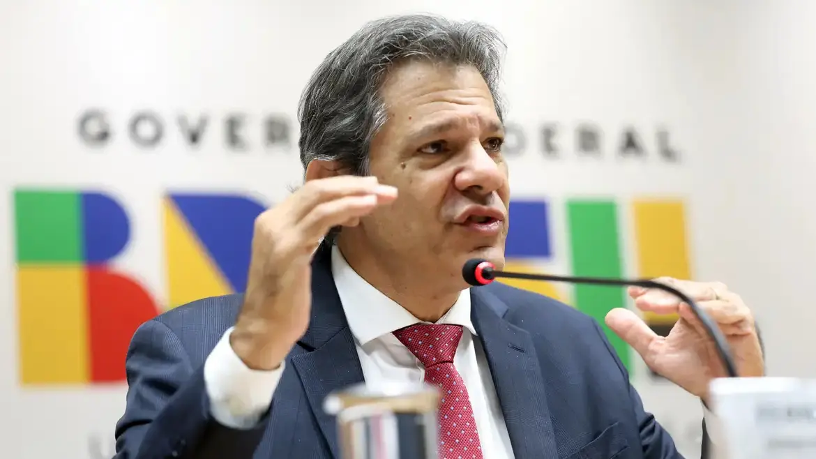 O ministro da Fazenda, Fernando Haddad: plano era elevar arrecadação anual do IOF em 60%.