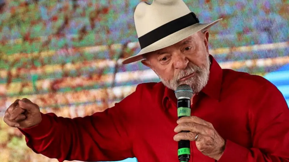 Lula adota tom de campanha e diz que o povo não pode votar em “qualquer tranqueira”