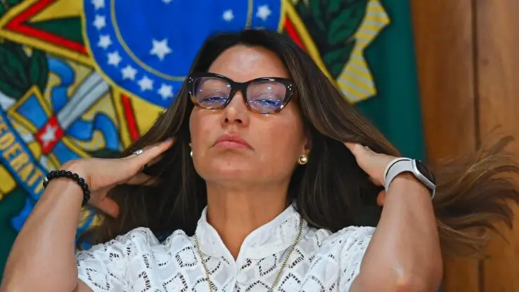 Perfil de Janja registrou perda de seguidores durante a campanha que deveria reabilitar sua imagem.