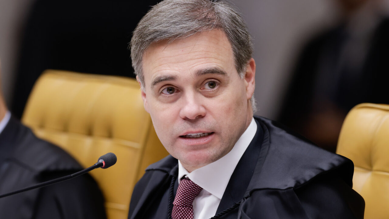 André Mendonça critica ativismo do STF e defende livre expressão