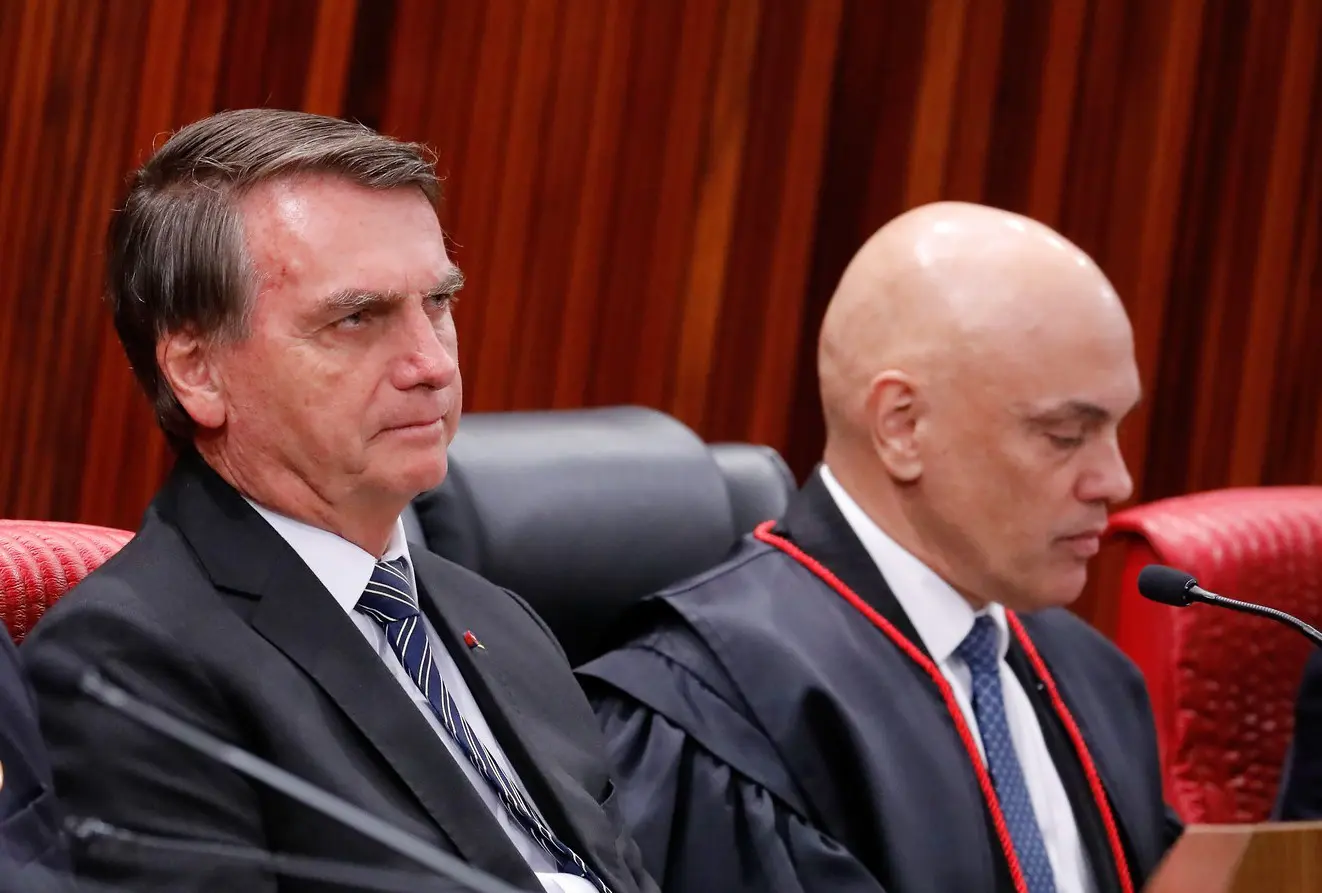 Bolsonaro pede que apoiadores acompanhem depoimento a Moraes; veja onde assistir