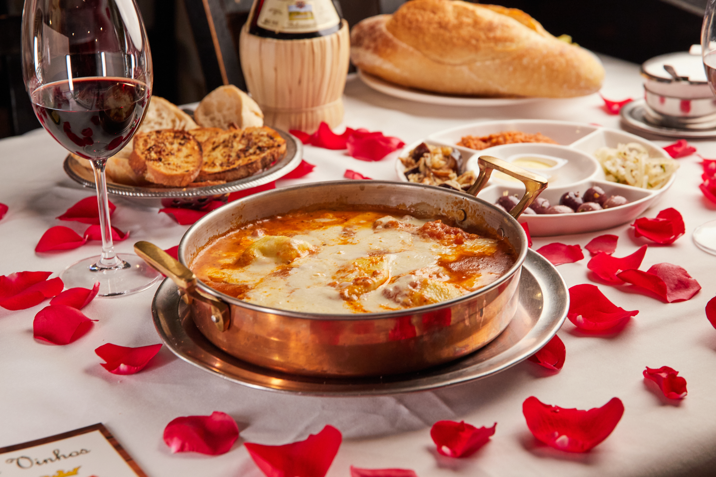 O Raviolone del Amore é a sugestão da Lellis Trattoria no Dia dos Namorados.