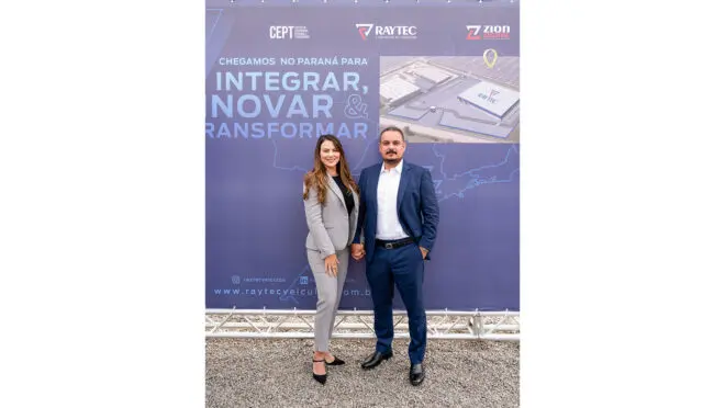 Jonatas Matos, presidente do Grupo RAYTEC, e Camile Matos, diretora financeira, celebram juntos o início da nova planta industrial da empresa ao lado da Renault do Brasil. Um marco para a história da RAYTEC.