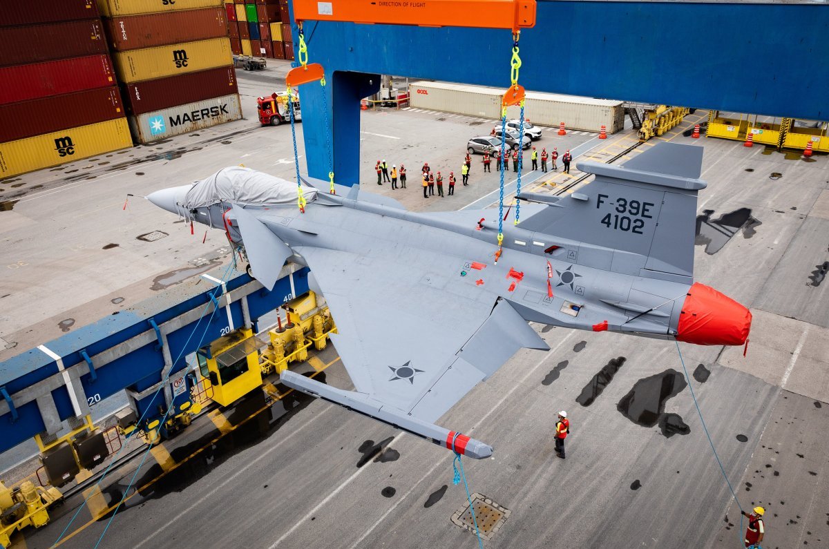 FAB recebe os caças Gripen em Navegantes desde 2020.