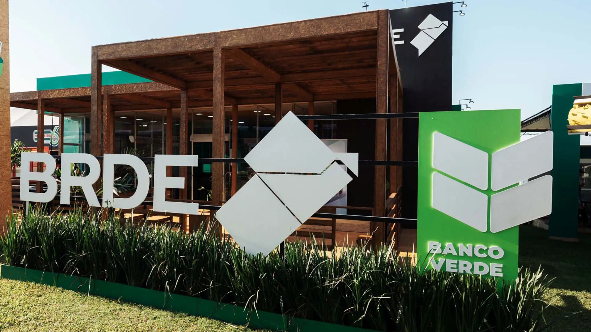 Consolidado como Banco Verde, a partir de 2022, o BRDE avança na promoção de projetos e iniciativas com impactos sociais, ambientais e climáticos positivos.