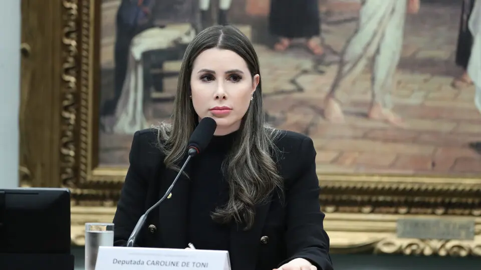 Nomes da direita se destacam na disputa ao Senado por SC em 2026, mostra pesquisa
