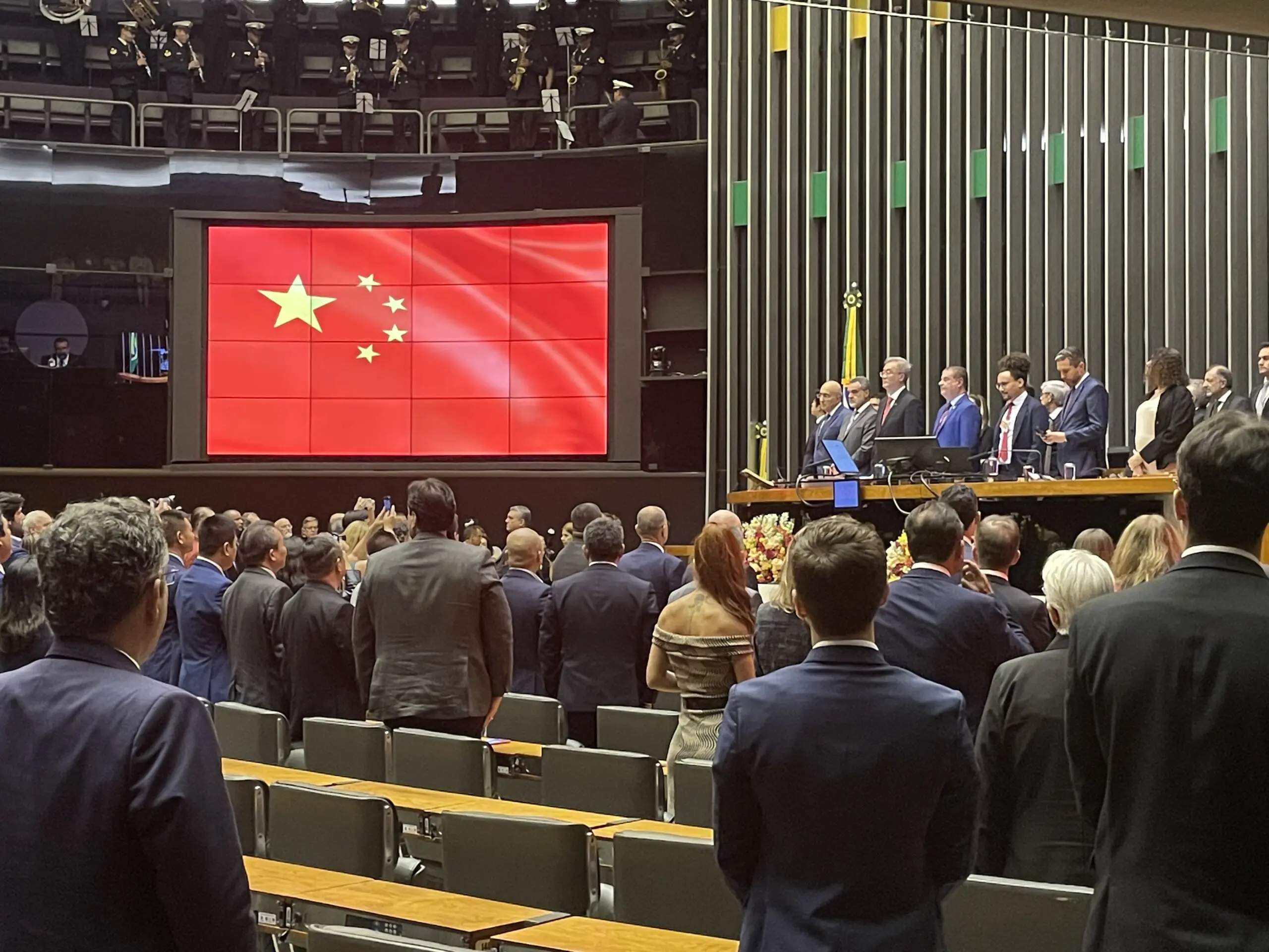 A Frente Brasil-China é comandada pelo PC do B e paralamentares da base do governo.