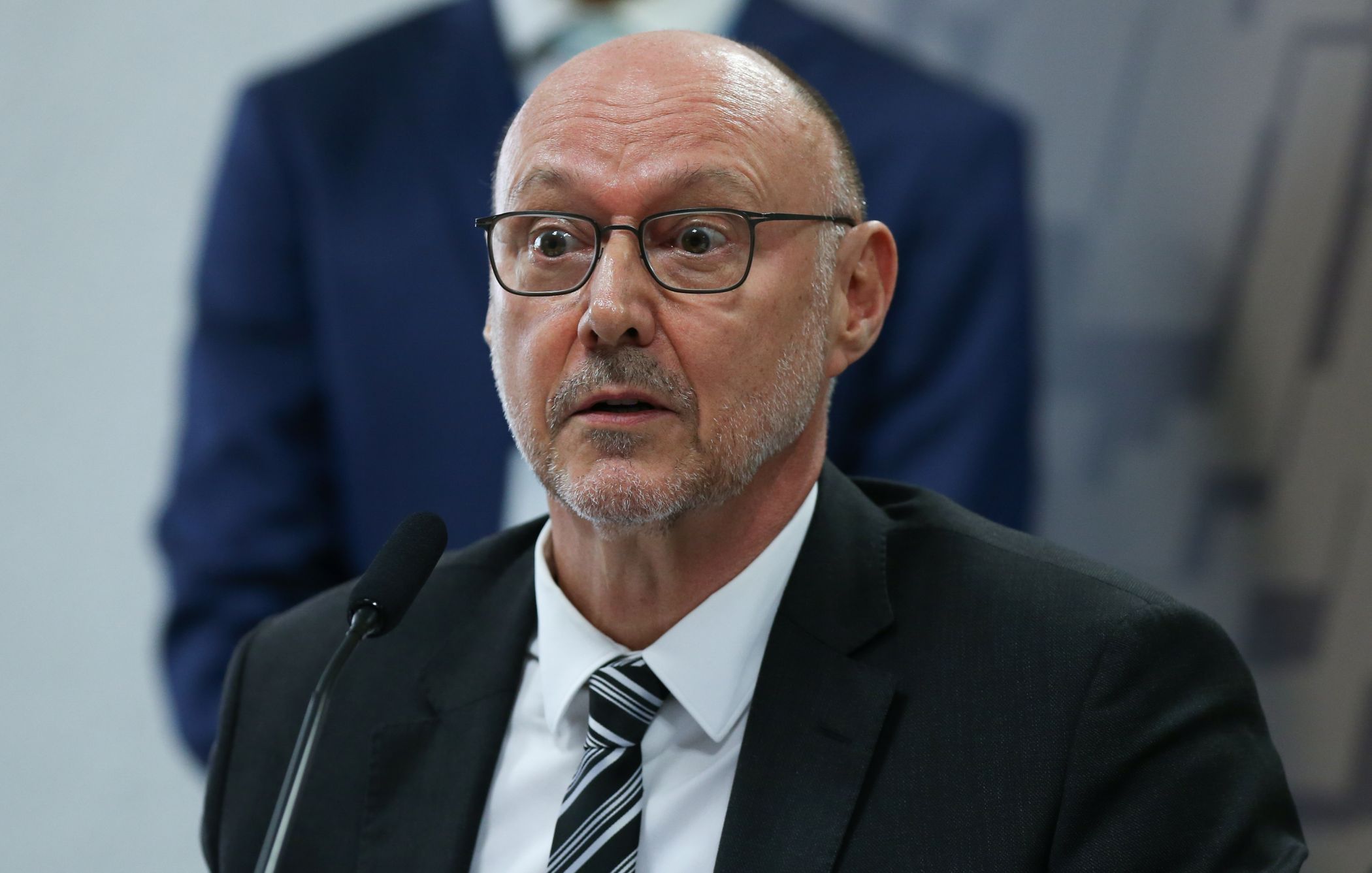 PF aponta que diretor da Abin, Luiz Fernando Corrêa, articulou a proteção  de “um dos principais responsáveis pela degradação” da agência.