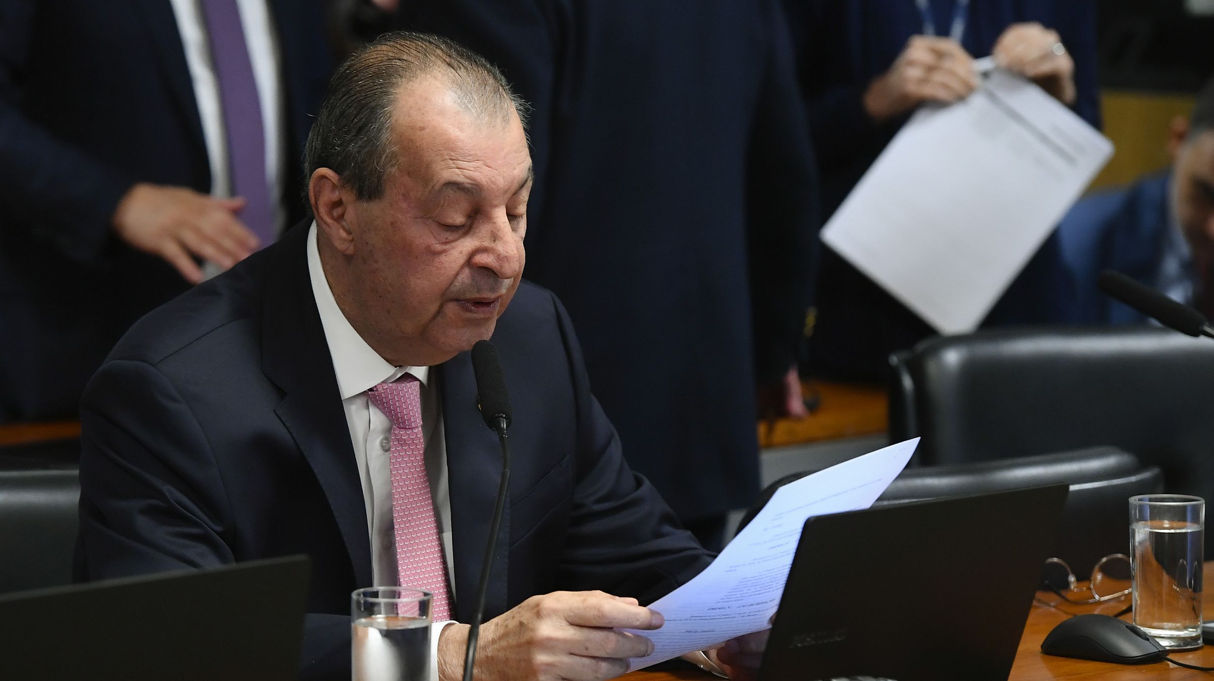 O senador Omar Aziz (PSD-AM) é cotado para presidir a CPMI do INSS.