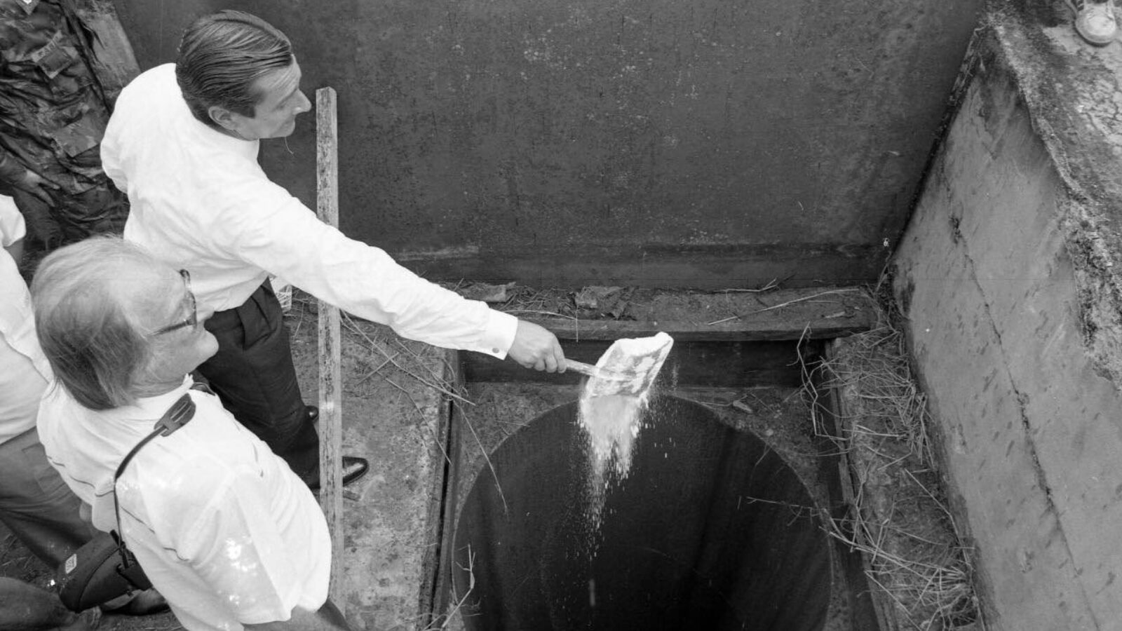 Em 1990, Collor jogou pá de cal simbólica em túnel construído para testes nucleares.