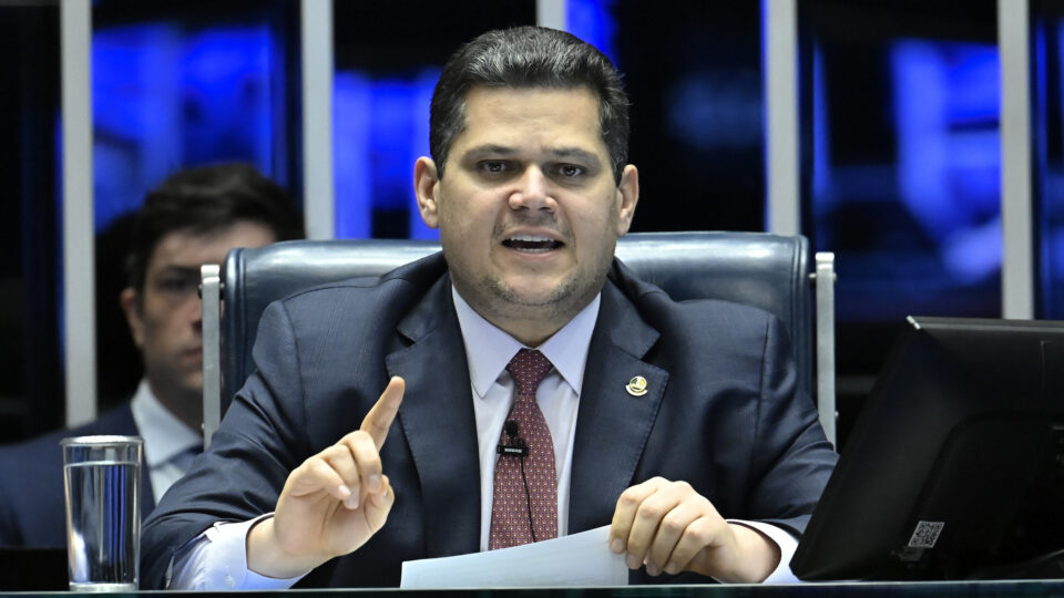 Lula escala crise com Israel e entidades judaicas, constrange aliados e fortalece antissemitismo