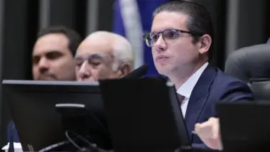 Como votou cada deputado na votação final do projeto que eleva vagas na Câmara