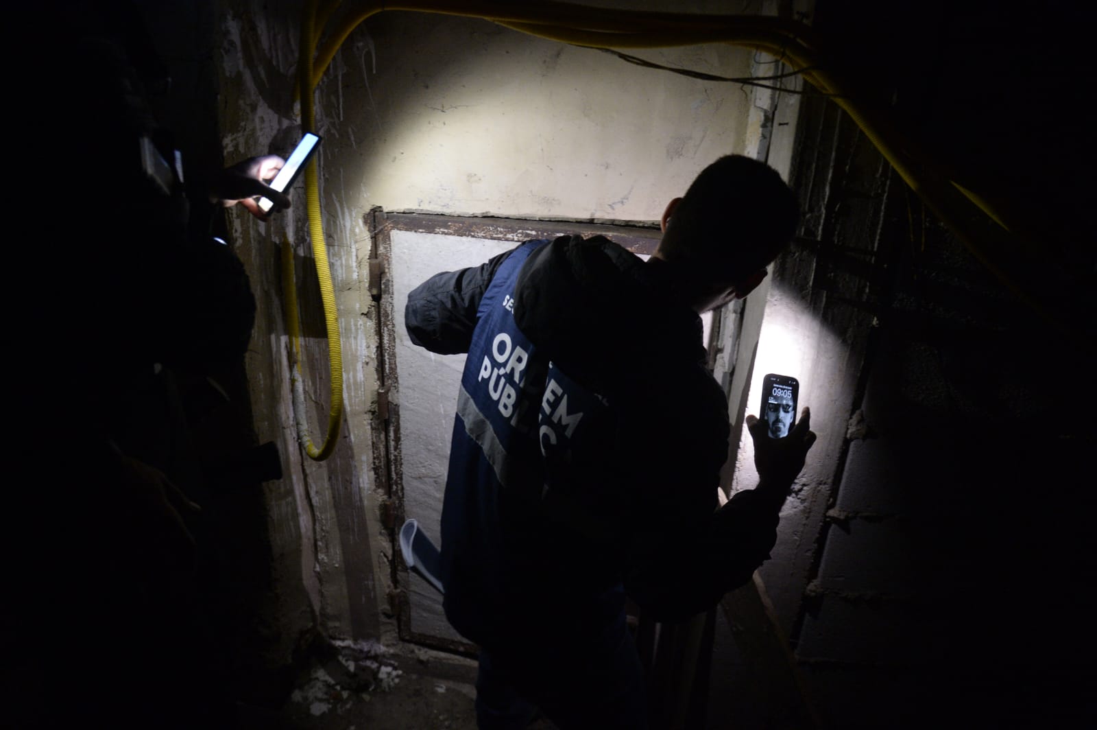 Prédio do PCC contava com piscina e uma parede falsa, que funcionava como túnel usado para fugas.