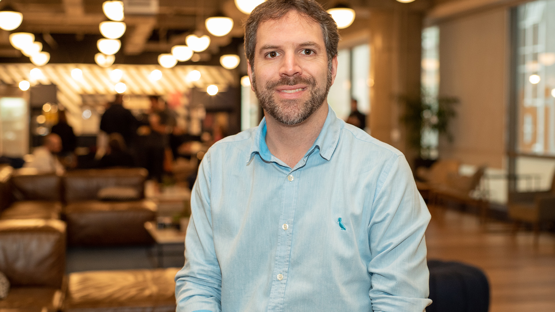 Morris Litvak, fundador e CEO da Maturi, organização que promove a inclusão de profissionais 50+ no mercado de trabalho