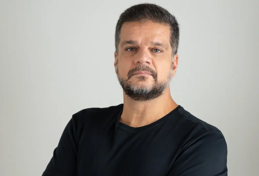Rodrigo Pimentel: "A audiência de custódia para quem é preso roubando celular praticamente franqueia o direito do bandido de roubar de novo"
