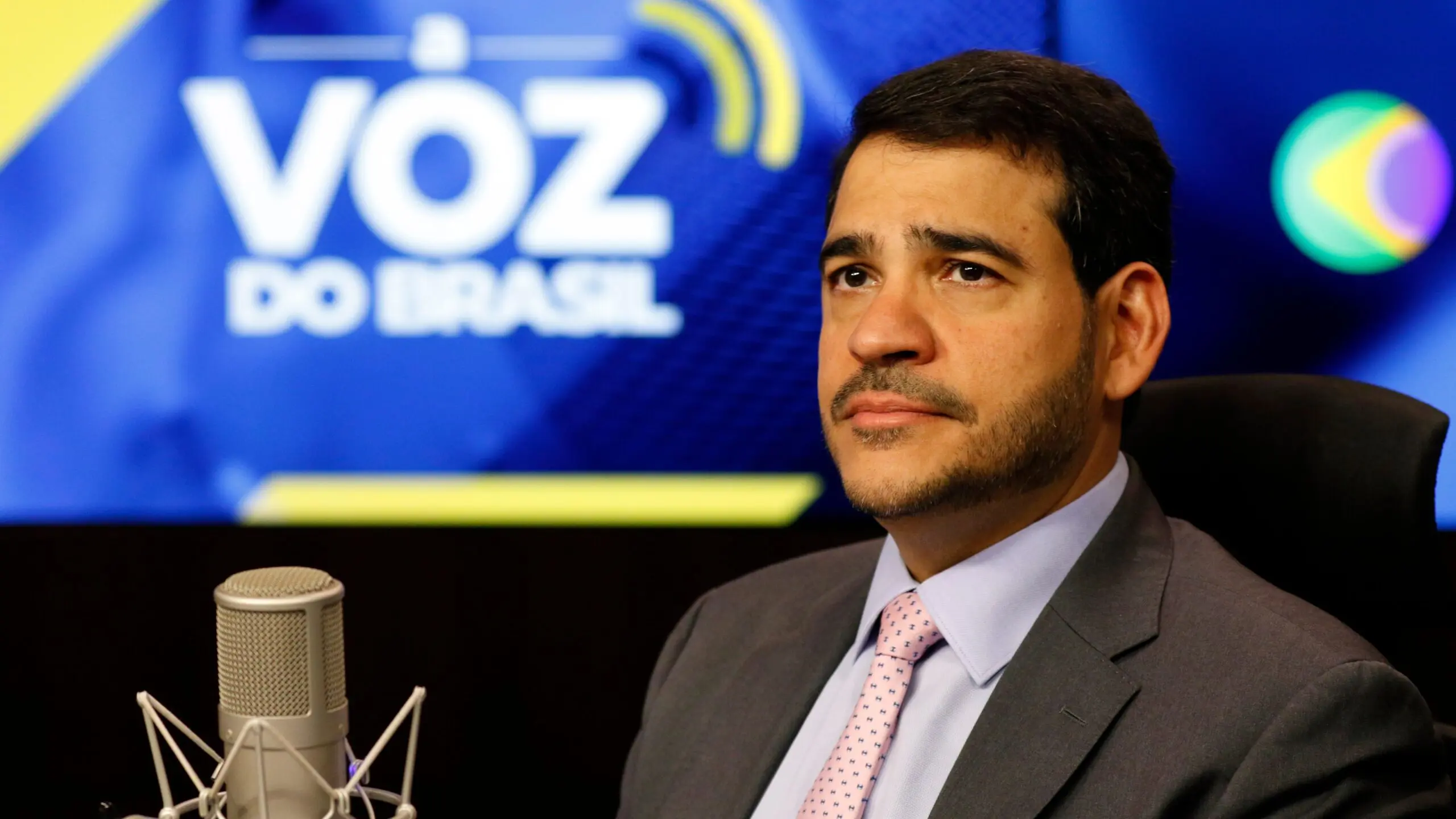 Advogado-geral da União, Jorge Messias, anunciou hoje que o governo entrará com ação no STF contra derrubada do aumento do IOF pelo Congresso Nacional