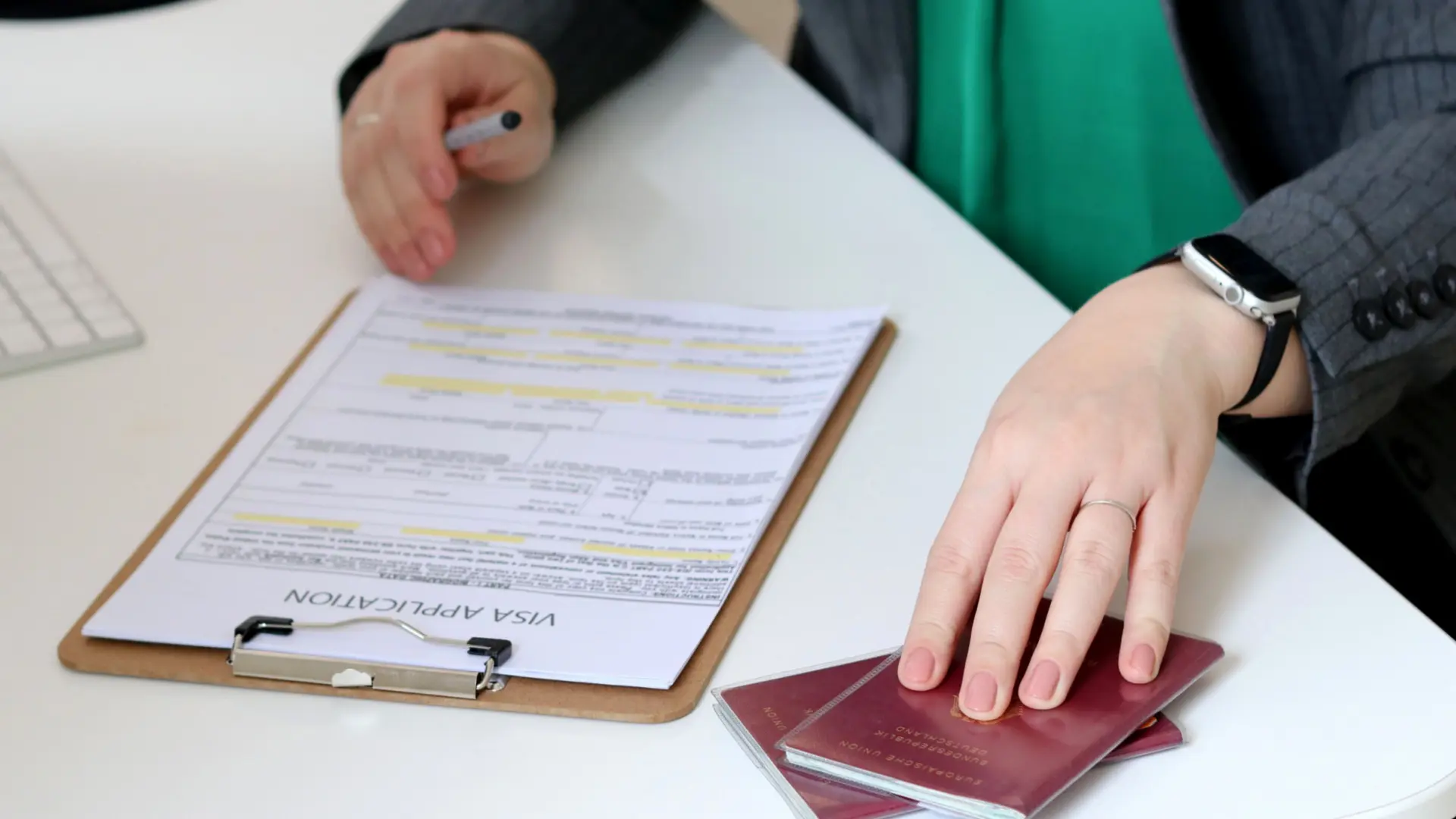 A busca pela genealogia familiar é o primeiro passo para obter a cidadania por descendência e conquistar o passaporte europeu