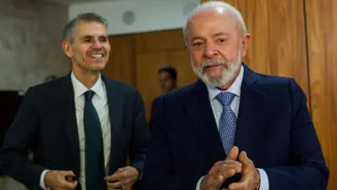 lula nos contra eles sidonio palmeira