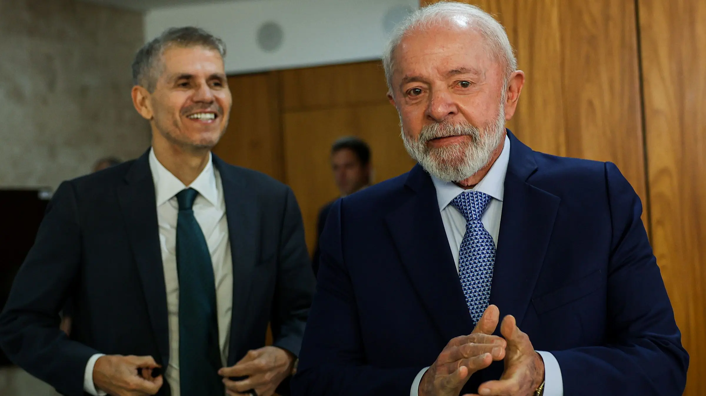 lula nos contra eles sidonio palmeira