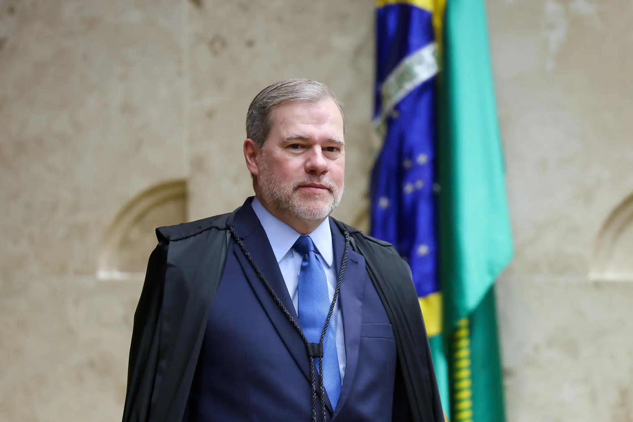 Toffoli aprova plano para ressarcir vítimas de fraude no INSS com gastos fora da meta