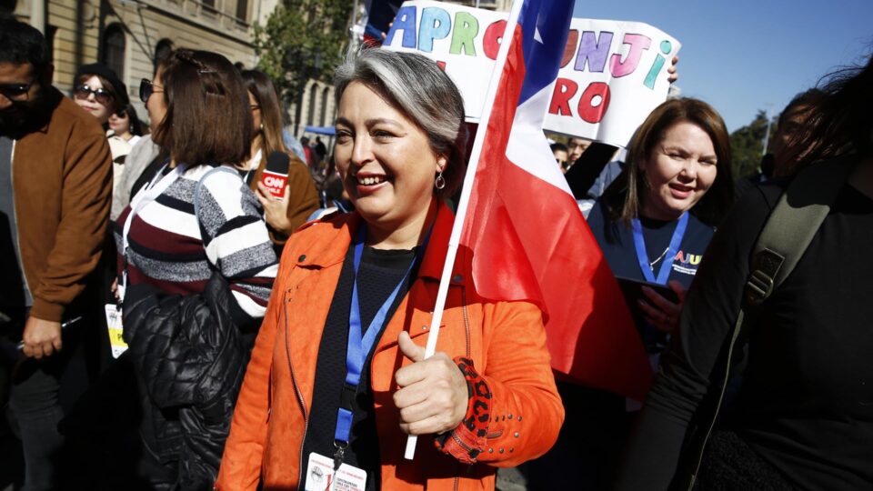 Ex-líder sindical e ativista comunista: quem é a aposta da esquerda para liderar o Chile