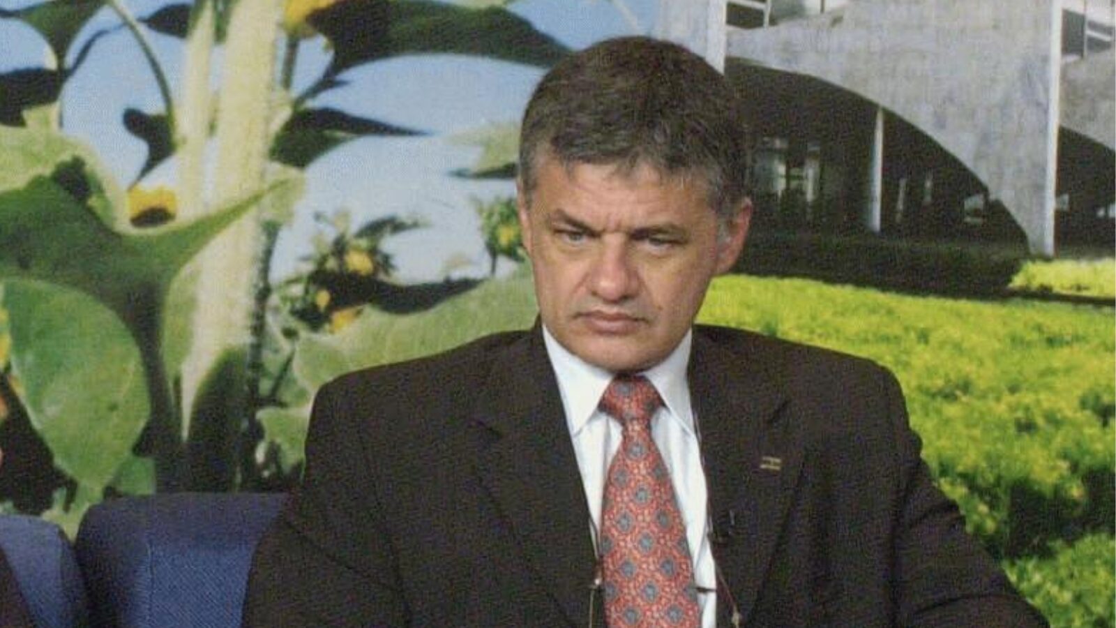 Marcos Dantas, quando era secretário no MEC em 2004: defesa de guilhotina para família Justus.