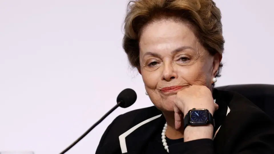 Sancionada por Dilma em 2013, Mais Médicos transferiu bilhões para ditadura cubana