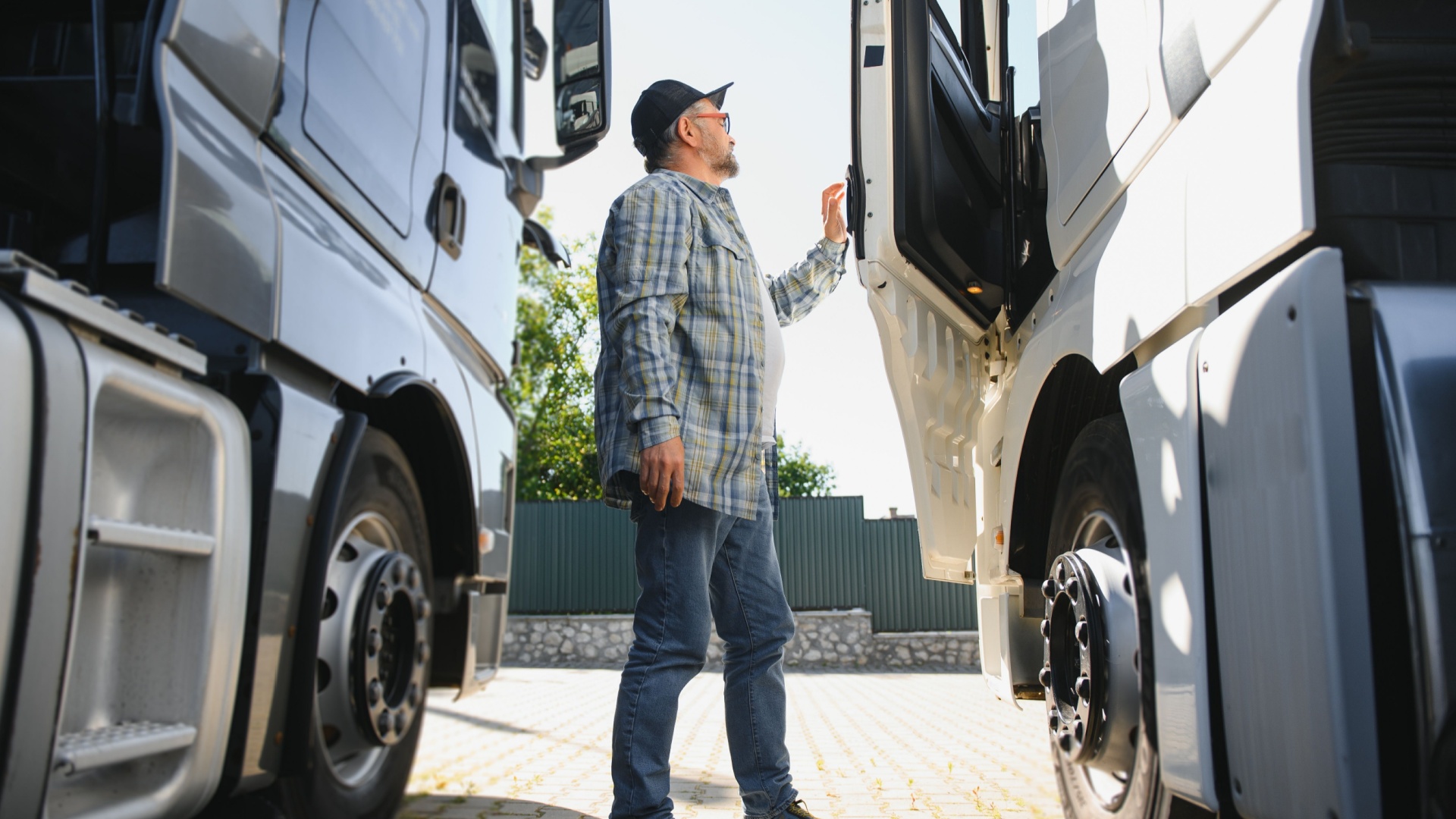 O transporte rodoviário de cargas demanda planejamento e atenção à experiência do cliente