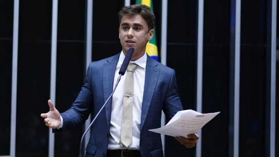Novo vídeo de Nikolas Ferreira ultrapassa engajamento petista no Instagram.