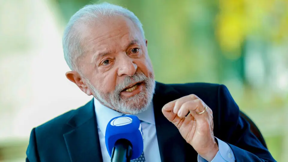 Lula diz que vai taxar EUA