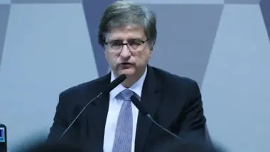 PGR arquiva pedido de investigação de Damares contra Lupi por fraude no INSS.