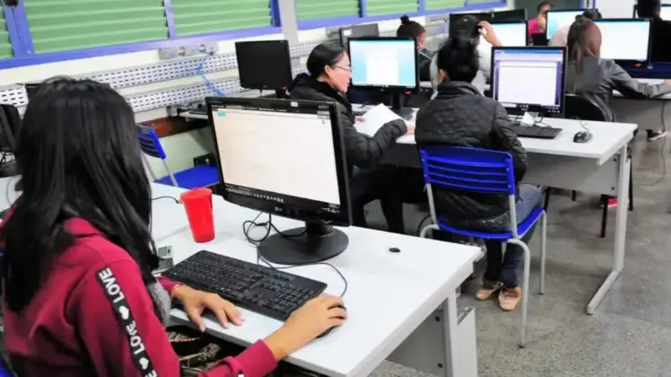 A Associação Brasileira dos Estudantes de Educação à Distância alega que o decreto é inconstitucional e compromete a formação de professores