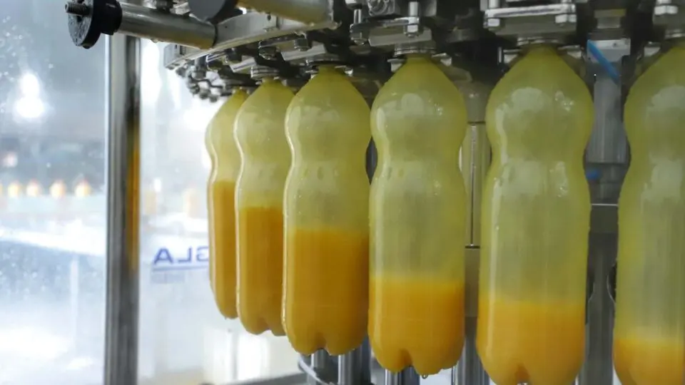 Suco de laranja está entre os produtos do agro brasileiro mais exportados para os Estados Unidos. Setor diz que vendas para o país podem ser inviabilizadas com tarifaço