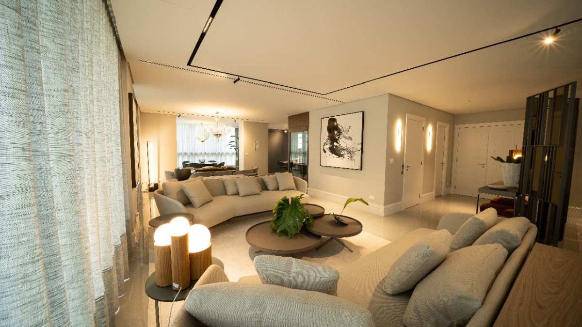 Andrade Ribeiro tem imóveis de diversos padrões no portfólio.