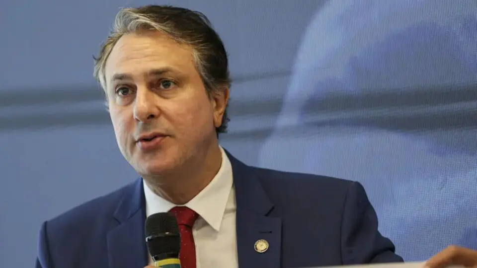Ministério da Educação tem distorção de 4,3 bi nas contas, aponta relatório.