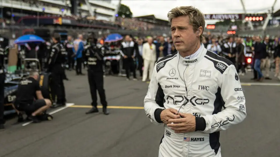 O ator Brad Pitt, astro do filme "F1"