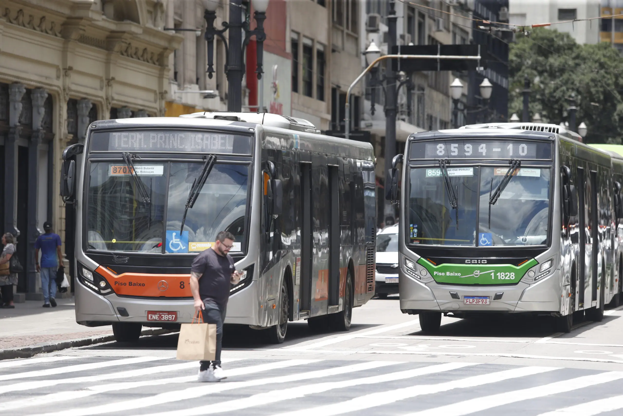Desde o início do ano, o estado de SP contabilizou cerca de mil ataques a ônibus, intensificados nas últimas semanas.