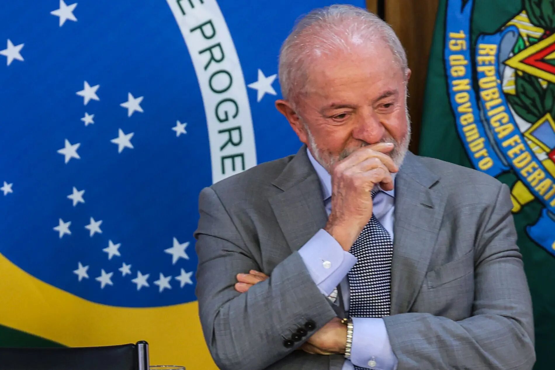 Escalada de tensões entre Lula e Trump é intensificada após operação contra Bolsonaro