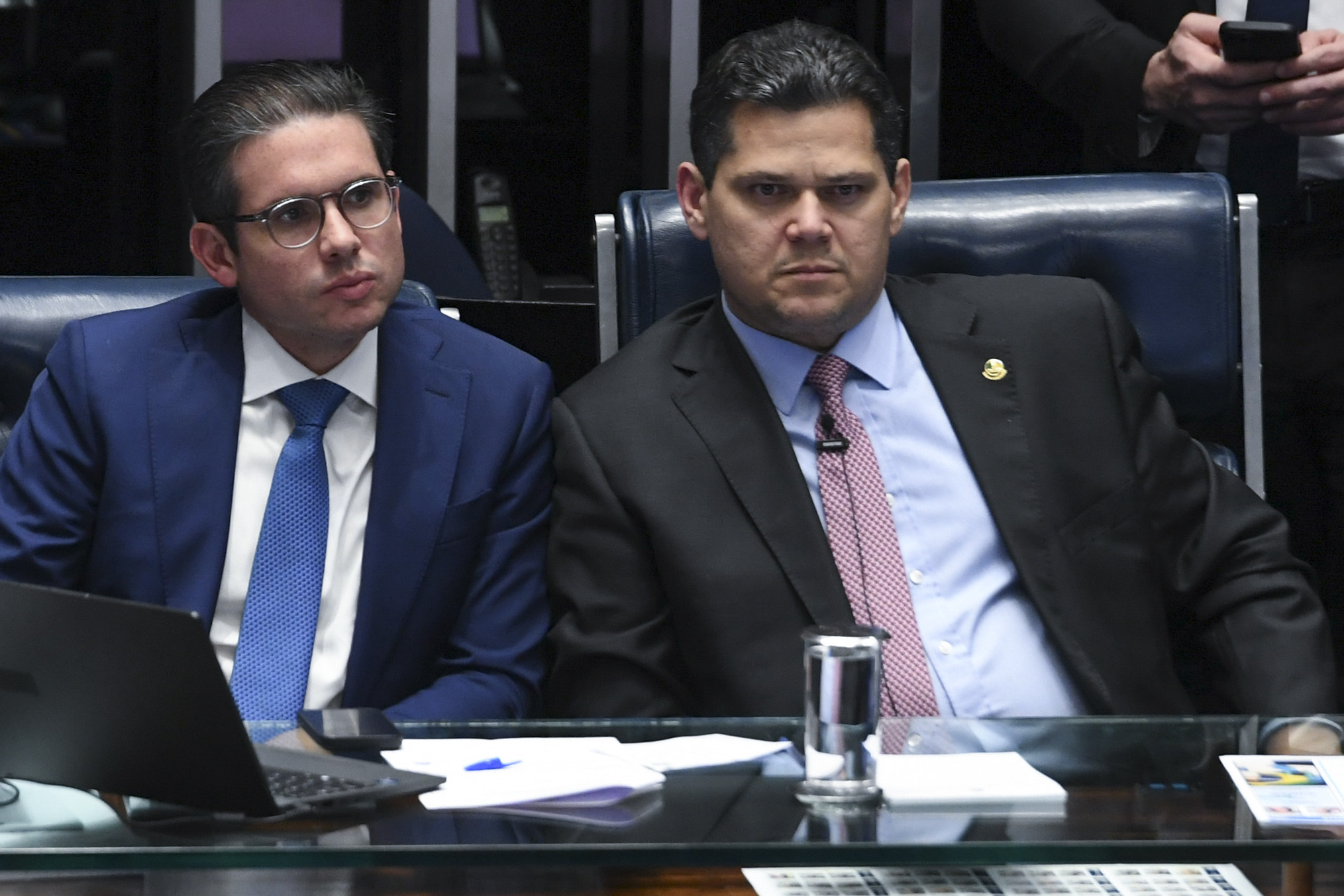Congresso sem poder vira símbolo do colapso da democracia no Brasil