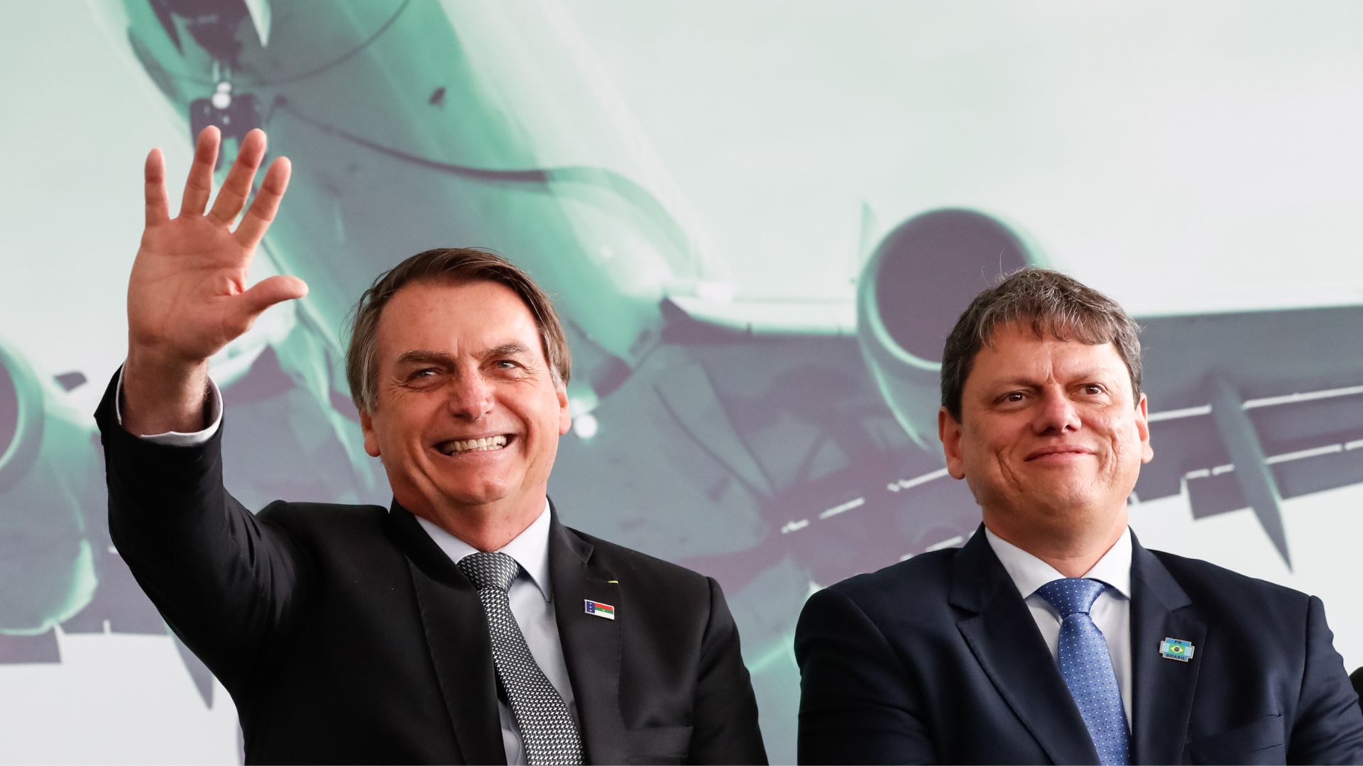 Ex-ministro de Bolsonaro, Tarcísio de Freitas saiu em defesa do ex-presidente sem citar Moraes ou STF.