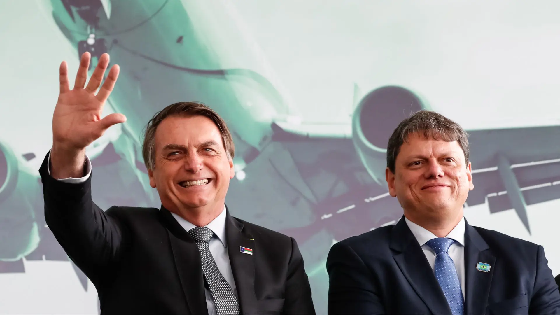 Tarcísio comentou operação contra Bolsonaro que passa a usar tornozeleira