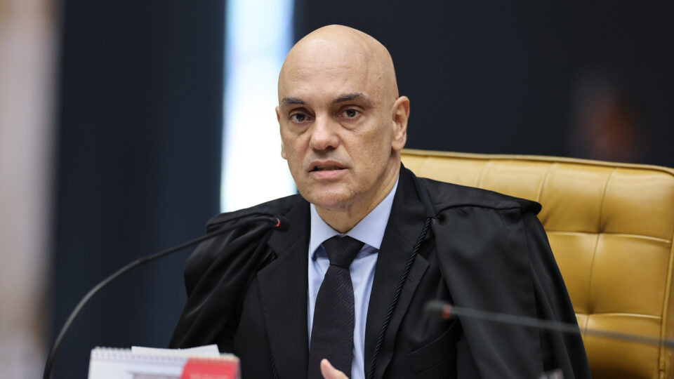 Moraes esclarece que IOF não terá cobrança retroativa para contribuintes e bancos