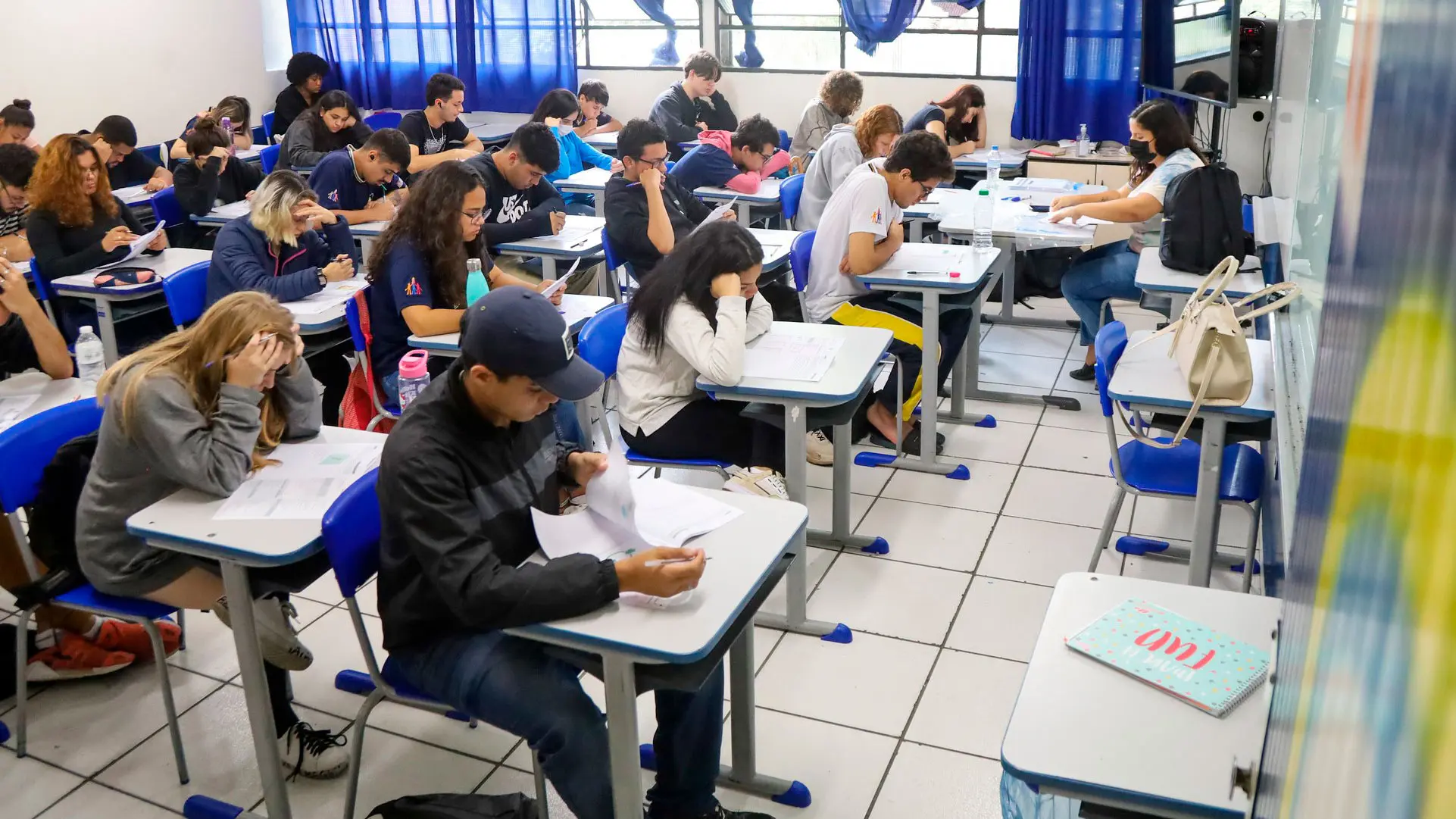 Monitores escolas cívico-militares