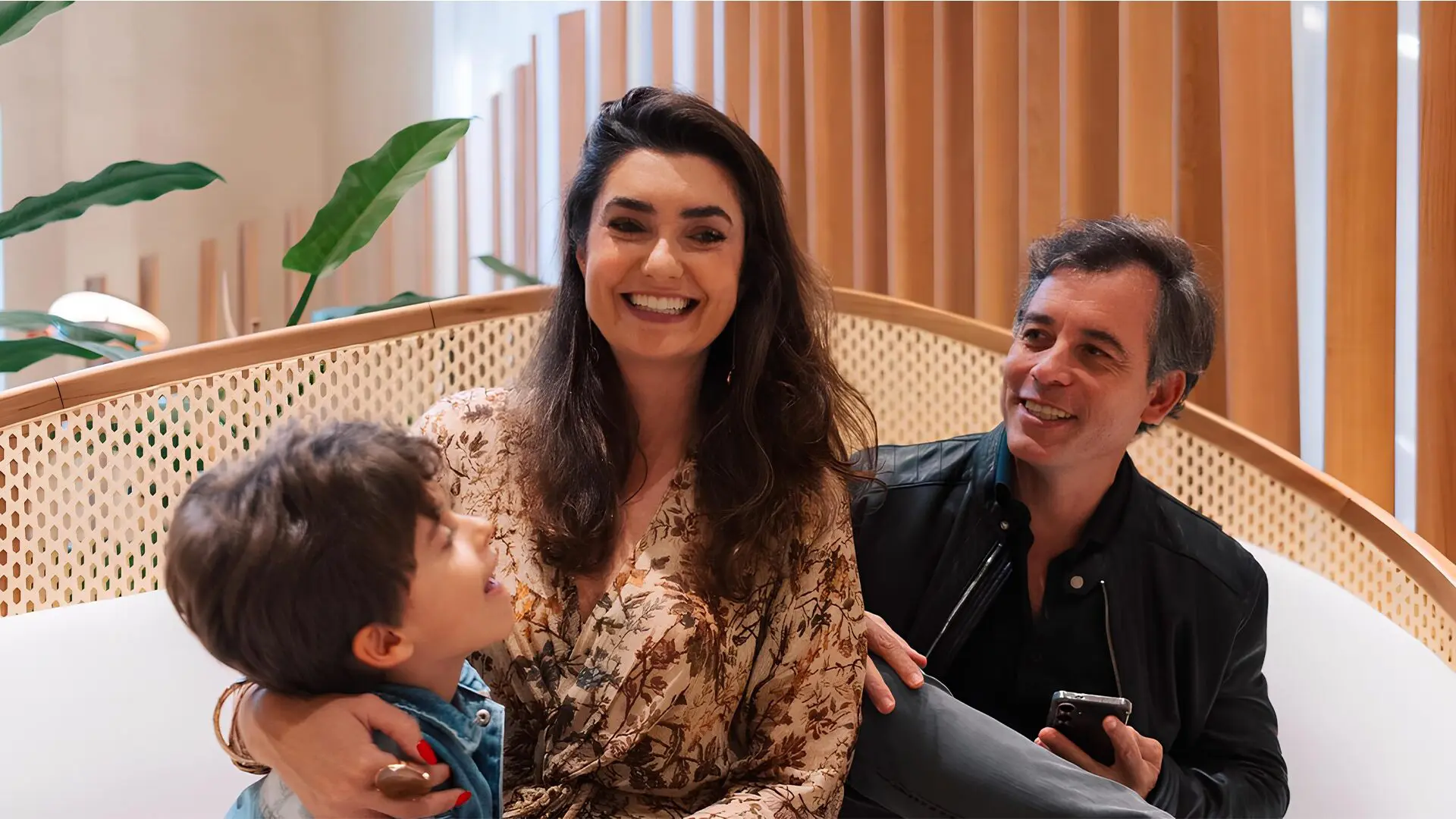 Conforto, conexão e charme para sua família no Qoya Hotel Curitiba, Curio Collection by Hilton