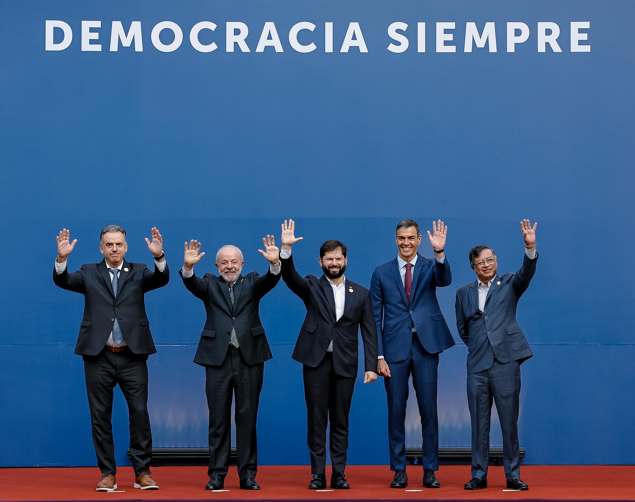 Lula tenta formar coalizão de países progressistas em meio a atrito com Trump