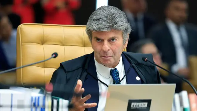 Fux vota pela absolvição de dois réus do 8 de Janeiro