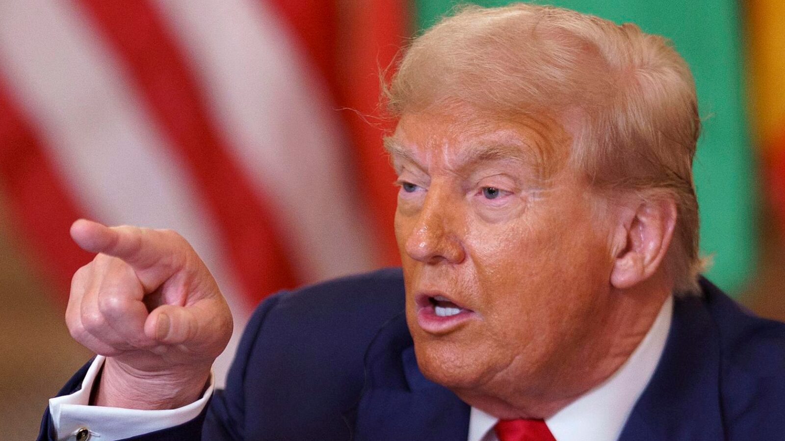 Tarifas de Trump fazem parte de estratégia para remodelar economia global.