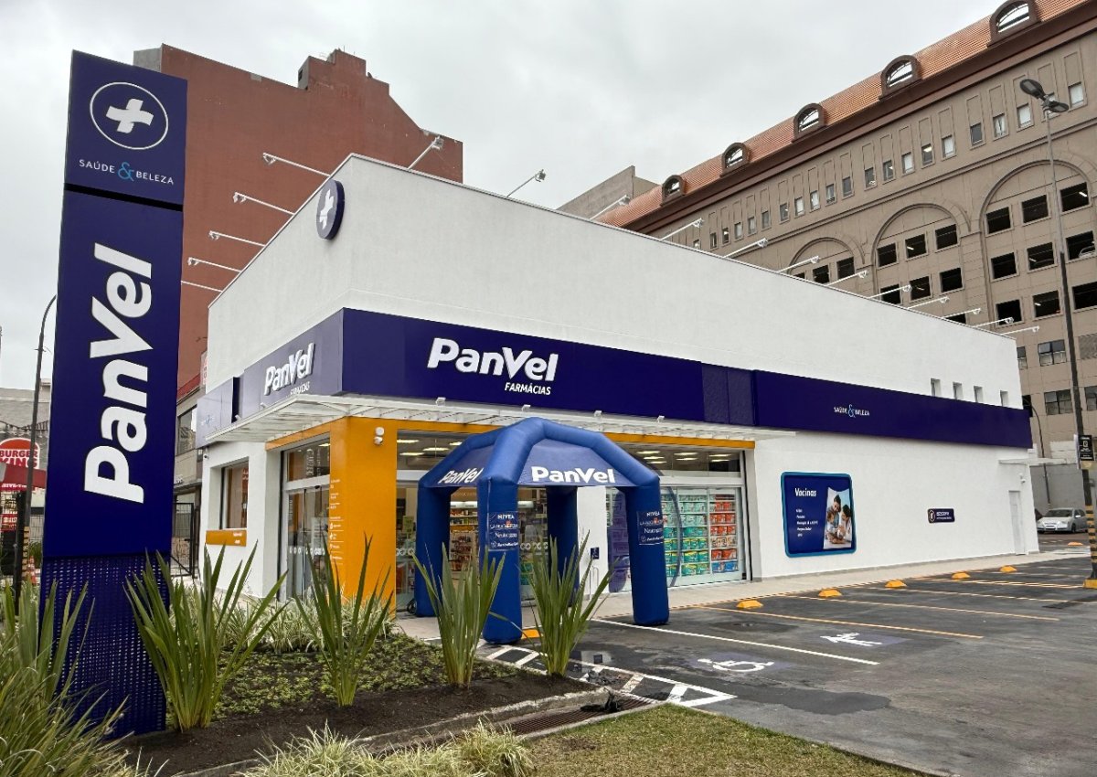 Panvel tem mais de 50 unidade sós em Curitiba.