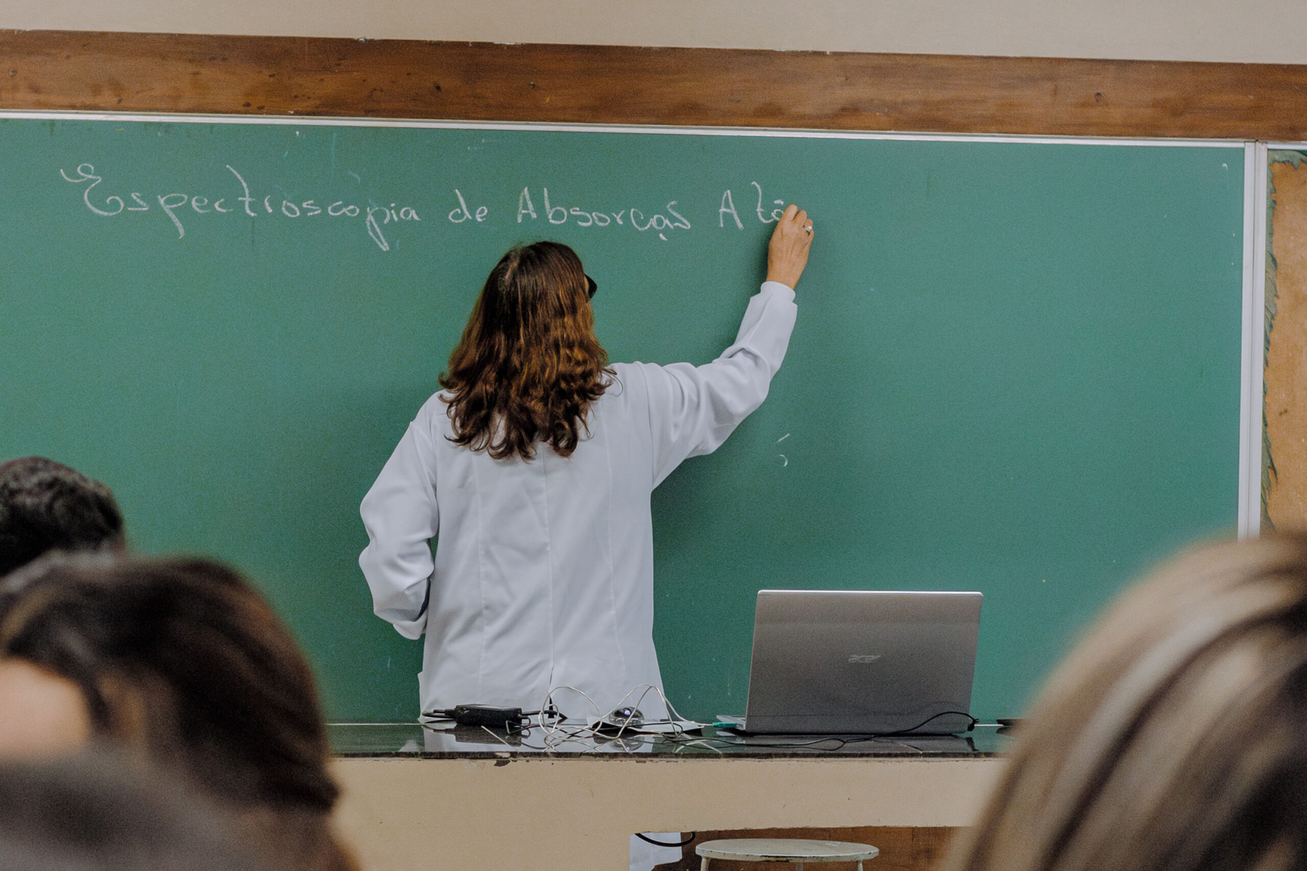 Paraná é um dos estados que disputa as melhores colocações na análise da educação brasileira &#8211; próxima avaliação deve ocorrer no fim de outubro.